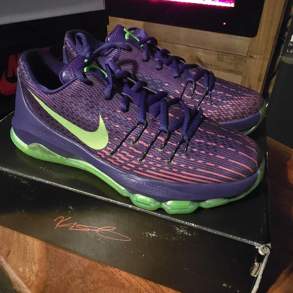 Nike KD 8 "Suit" - Picture 1 of 9